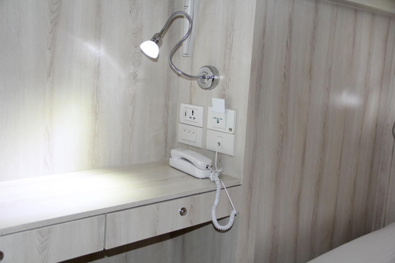 Mariya Lady Hostel Suvarnabhumi Airport Бангкок Екстер'єр фото